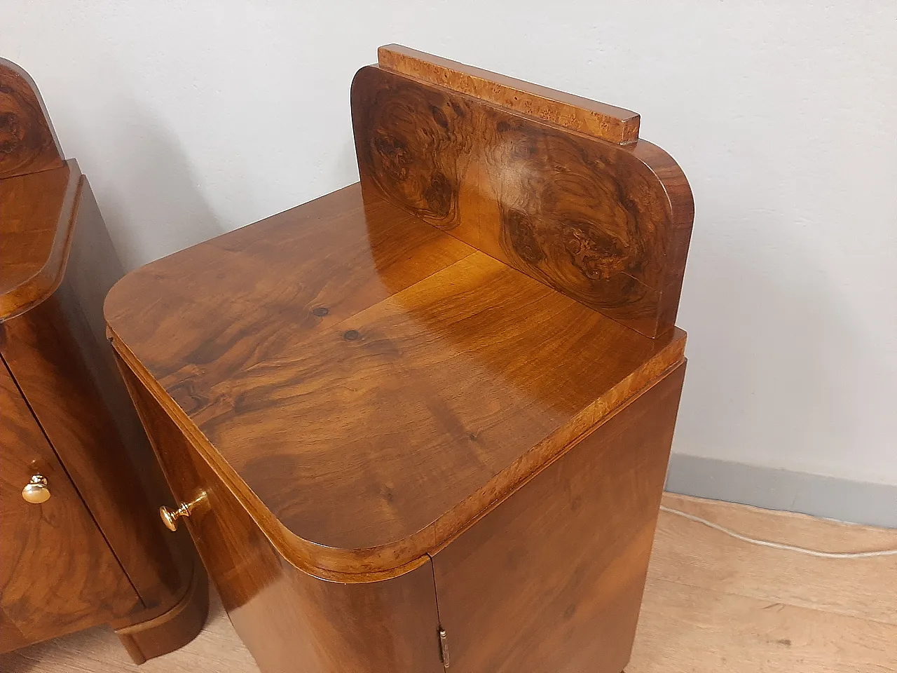 Pair of Art Deco beds in blonde and root, 1930-40 6