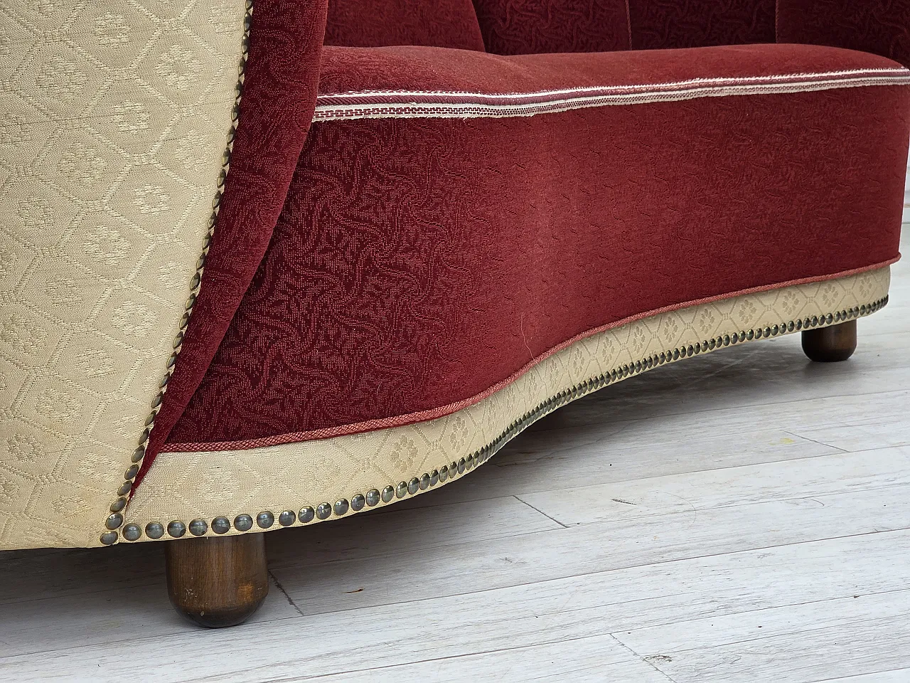 Danish curved 2-seater sofa, red/beige wool fabric, 1960s 5