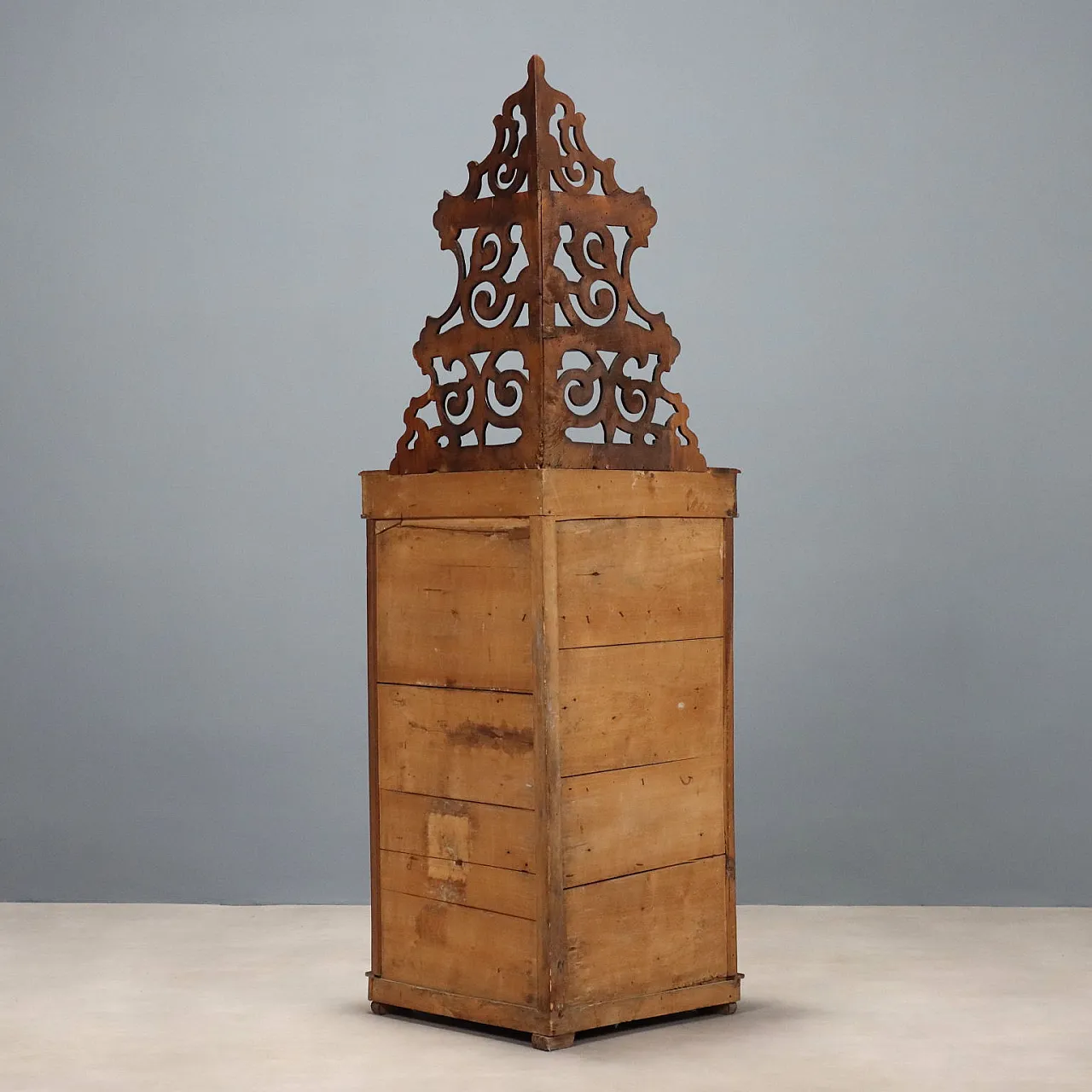 Corner cupboard with drawer and door, late 19th century 9