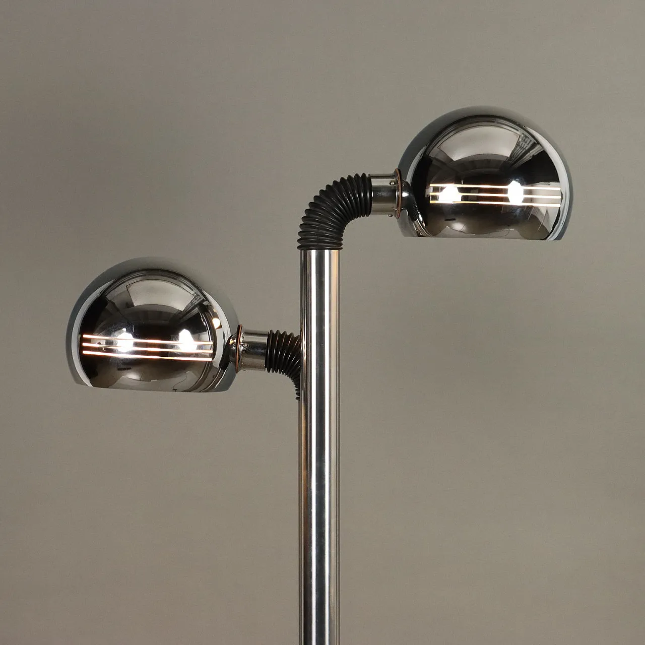 Lampada da Terra Space Age a due luci cromate, anni '70 3