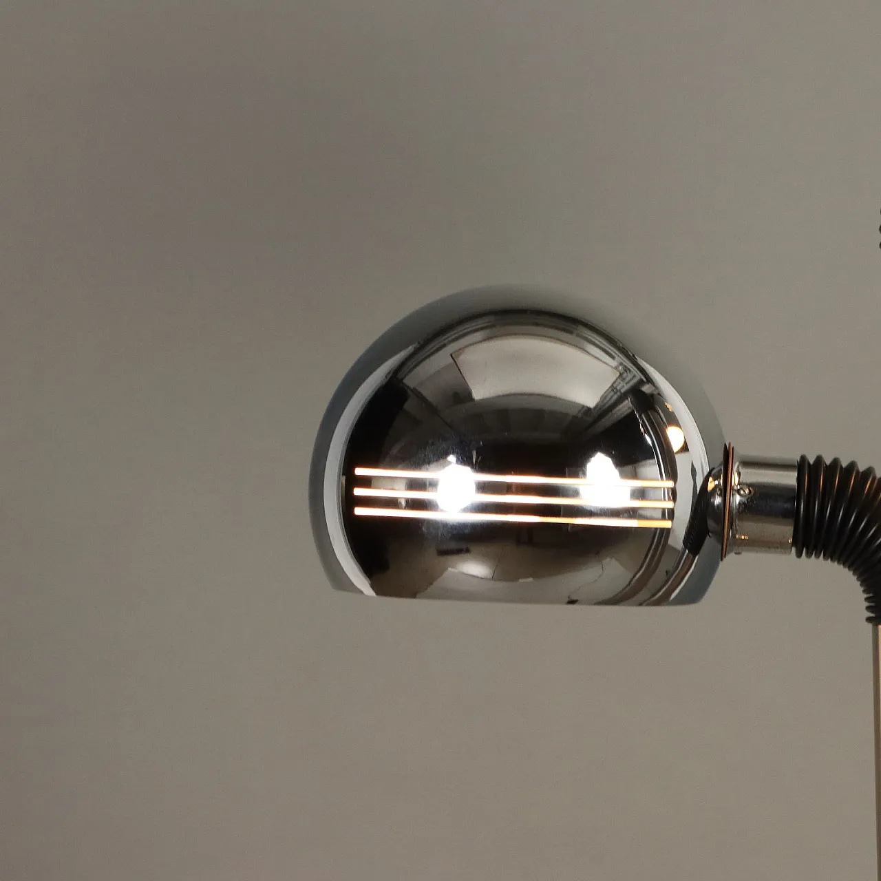 Lampada da Terra Space Age a due luci cromate, anni '70 4