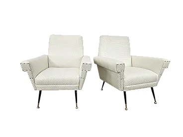 Poltrone italiane in tessuto crema con piedi in ferro, anni '50