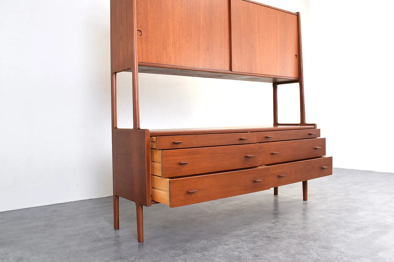 Sideboard di teak danese di Hans Wegner per Ry Møbler, anni '50 10