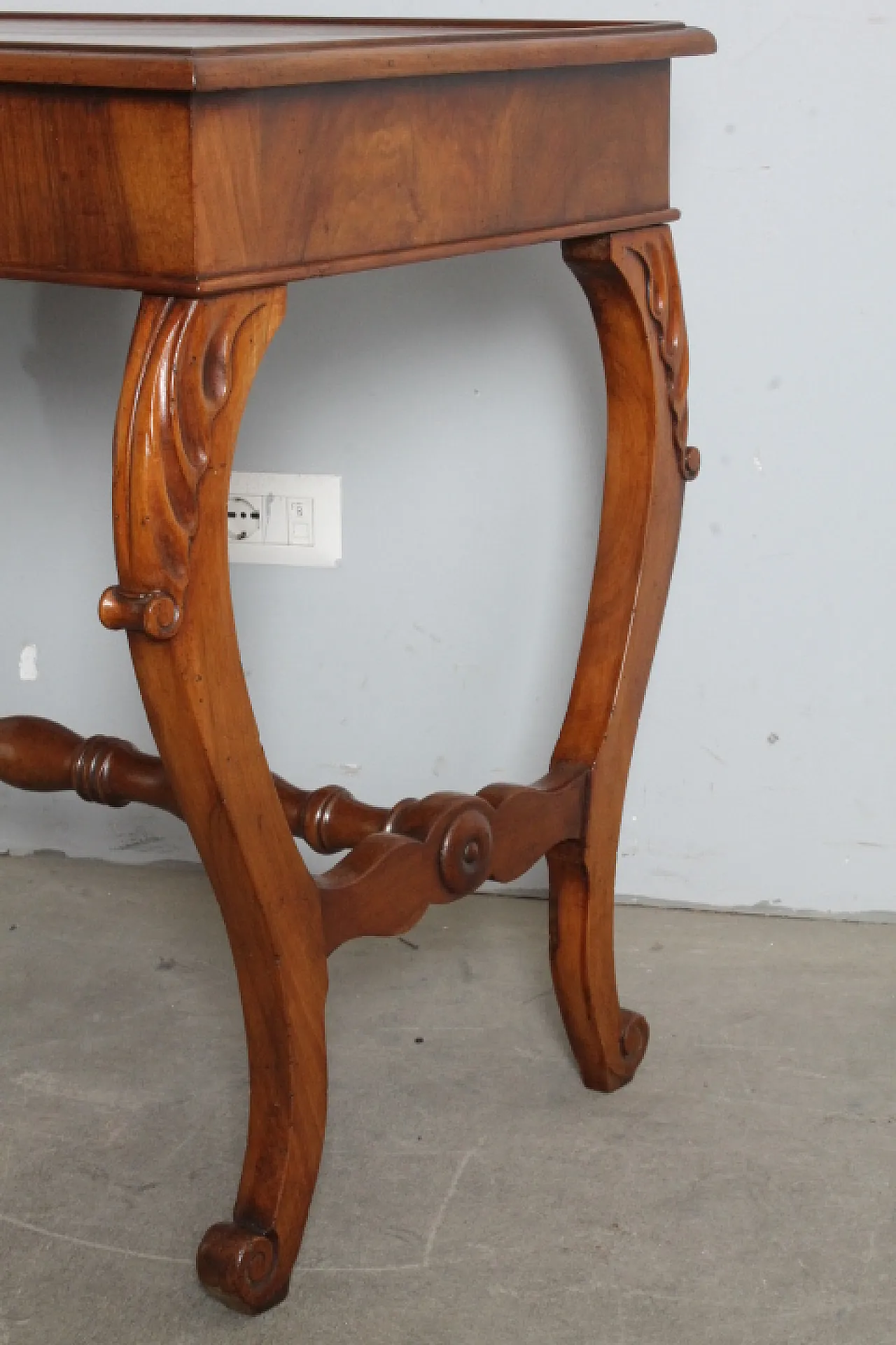 Scrivania scrittoio Luigi Filippo noce Toscano,  metà '800 7