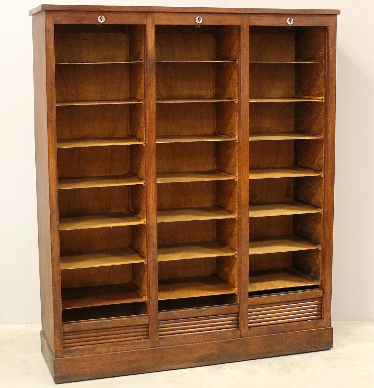 Filing cabinet with oak archive filing shutter, early 1900s 5