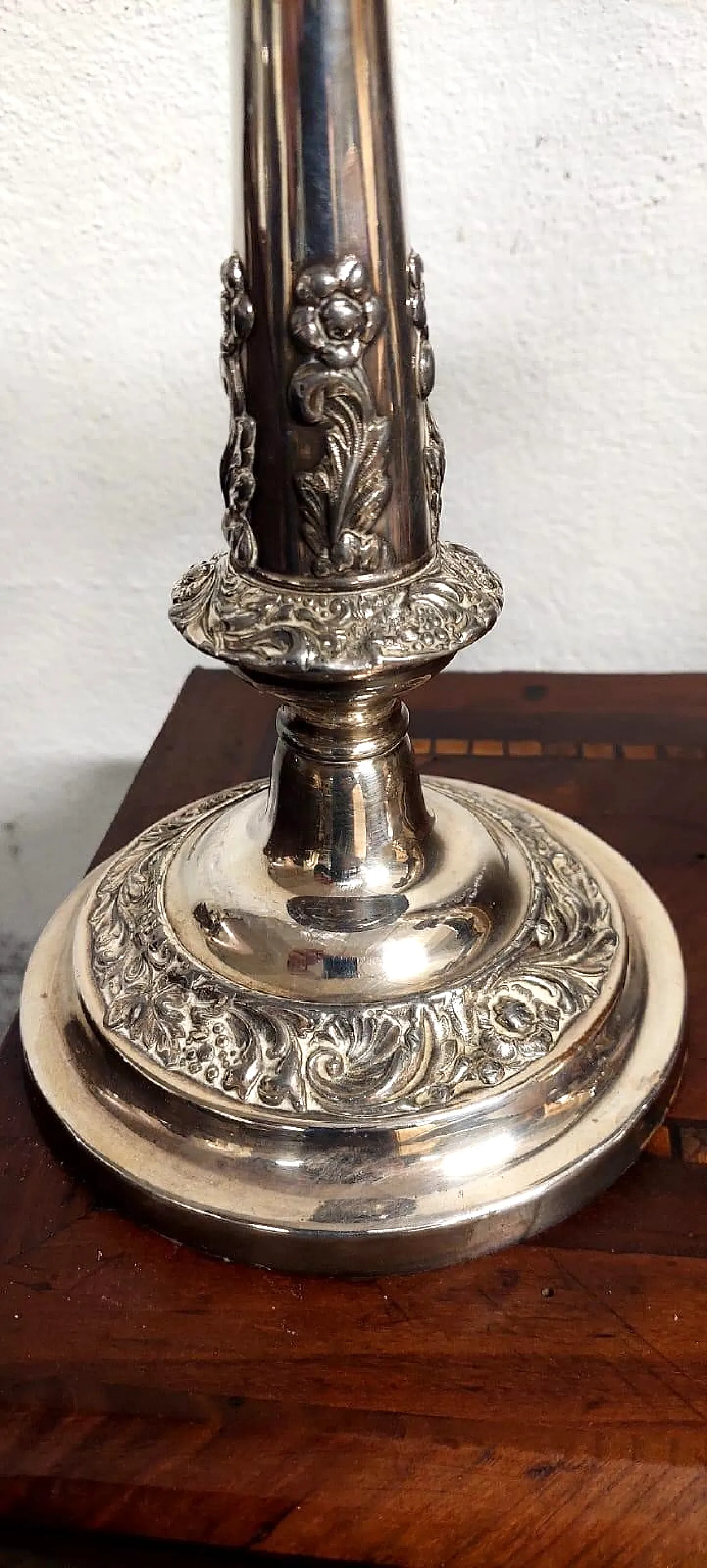 Pair of silver candlesticks, early 20th century 5