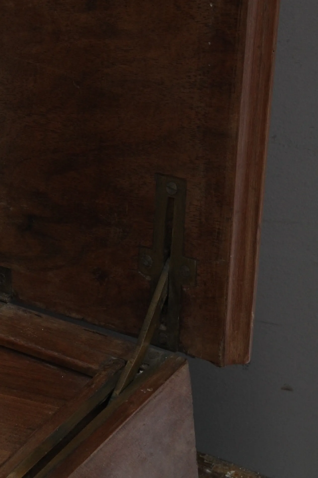 Cassettiera Toilette Francia quattro cassetti in noce,  fine '800 8