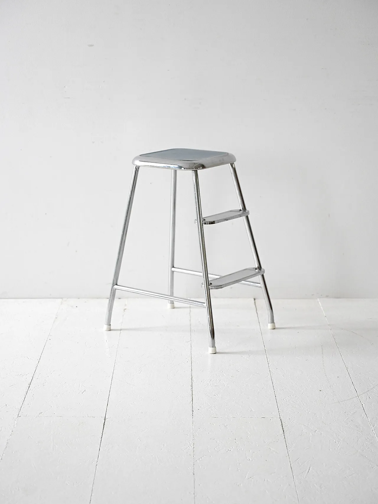 Scandinavian stepladder in steel and Formica, 60s 3