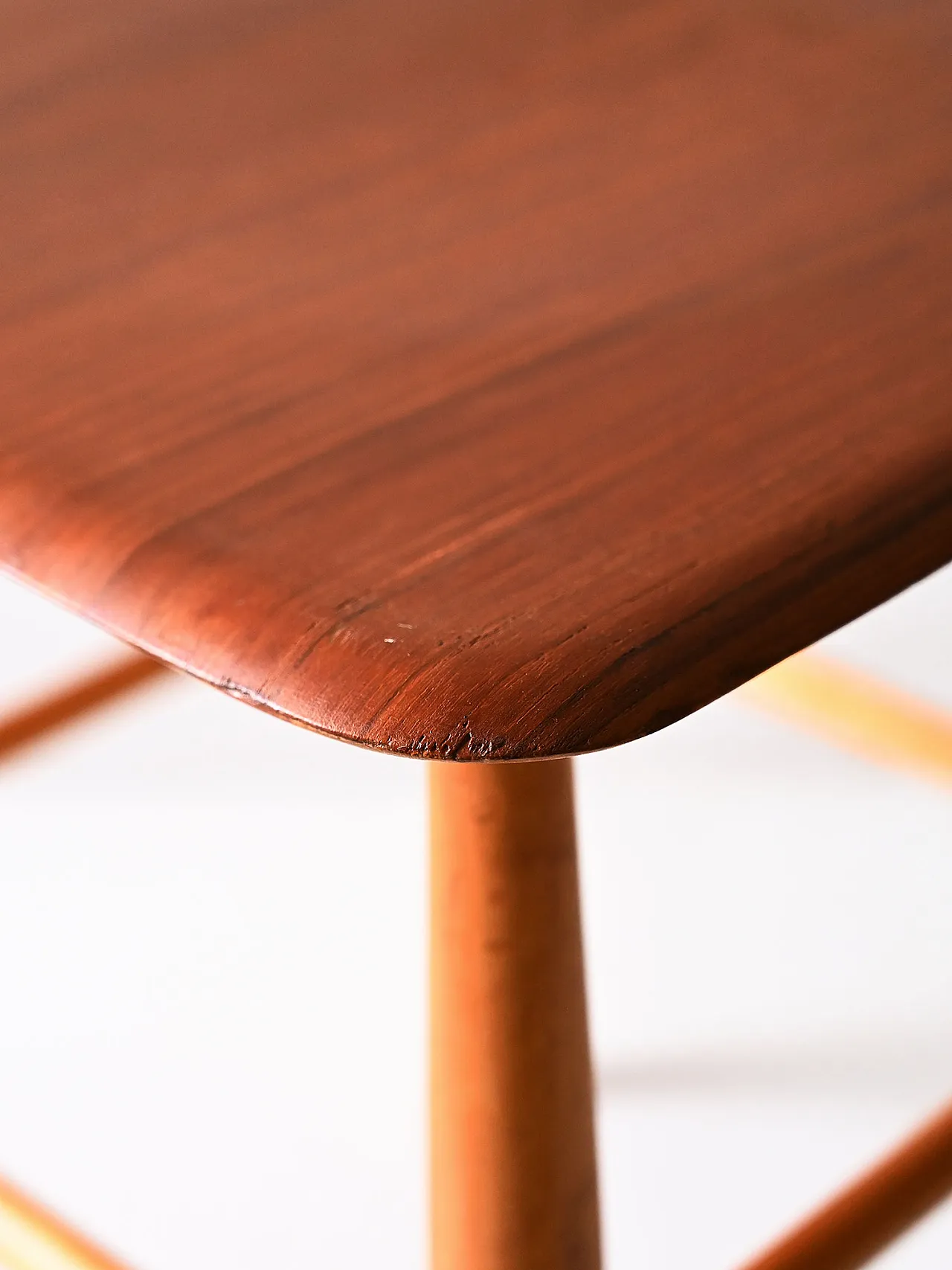 Fanett stool by Ilmari Tapiovaara 8