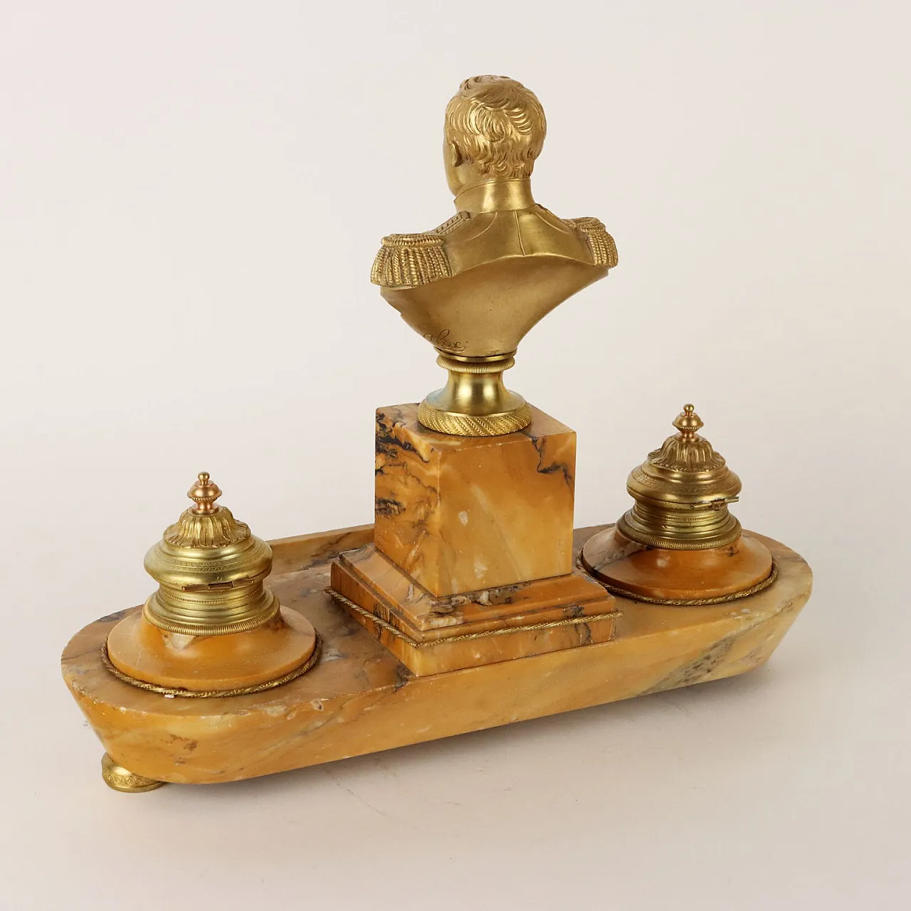 Inkwell in yellow Siena marble and gilded bronze, late 19th century 10