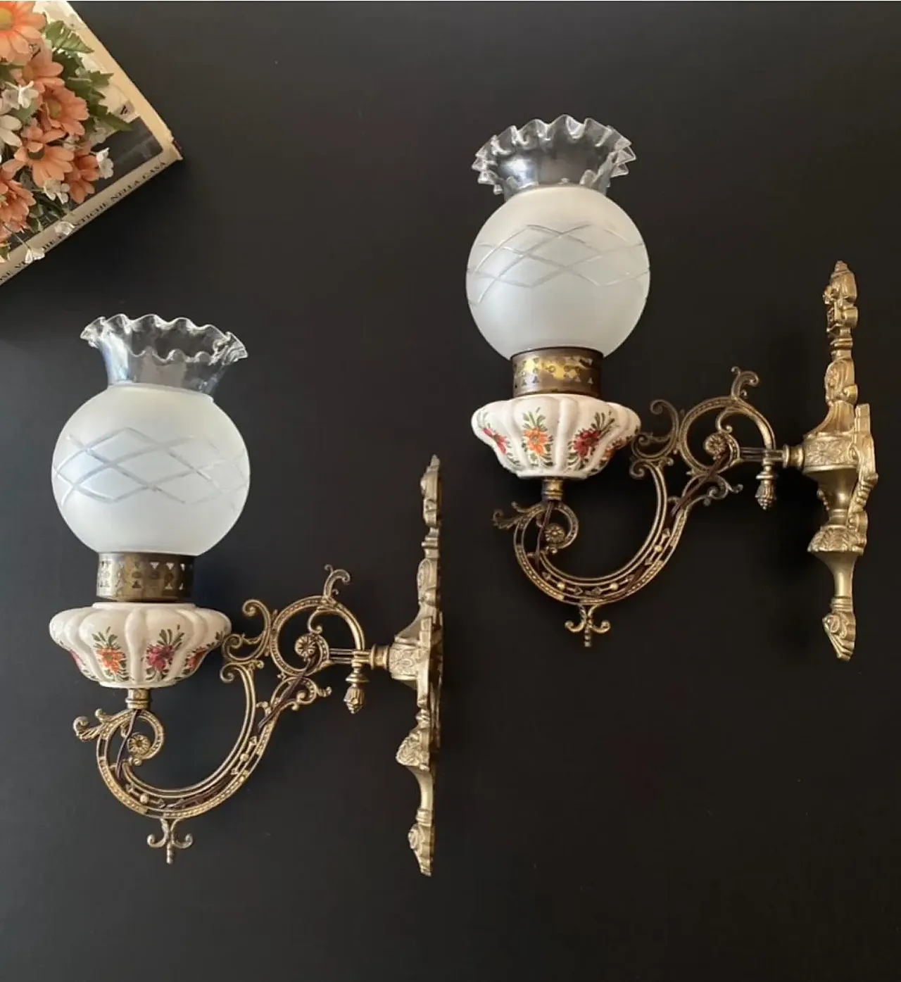 Coppia di applique in ceramica, anni '60 2