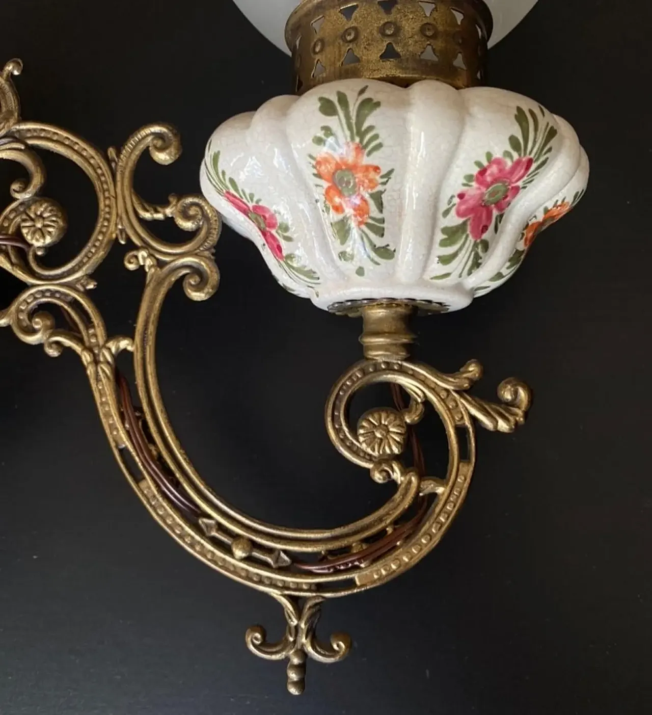 Coppia di applique in ceramica, anni '60 8