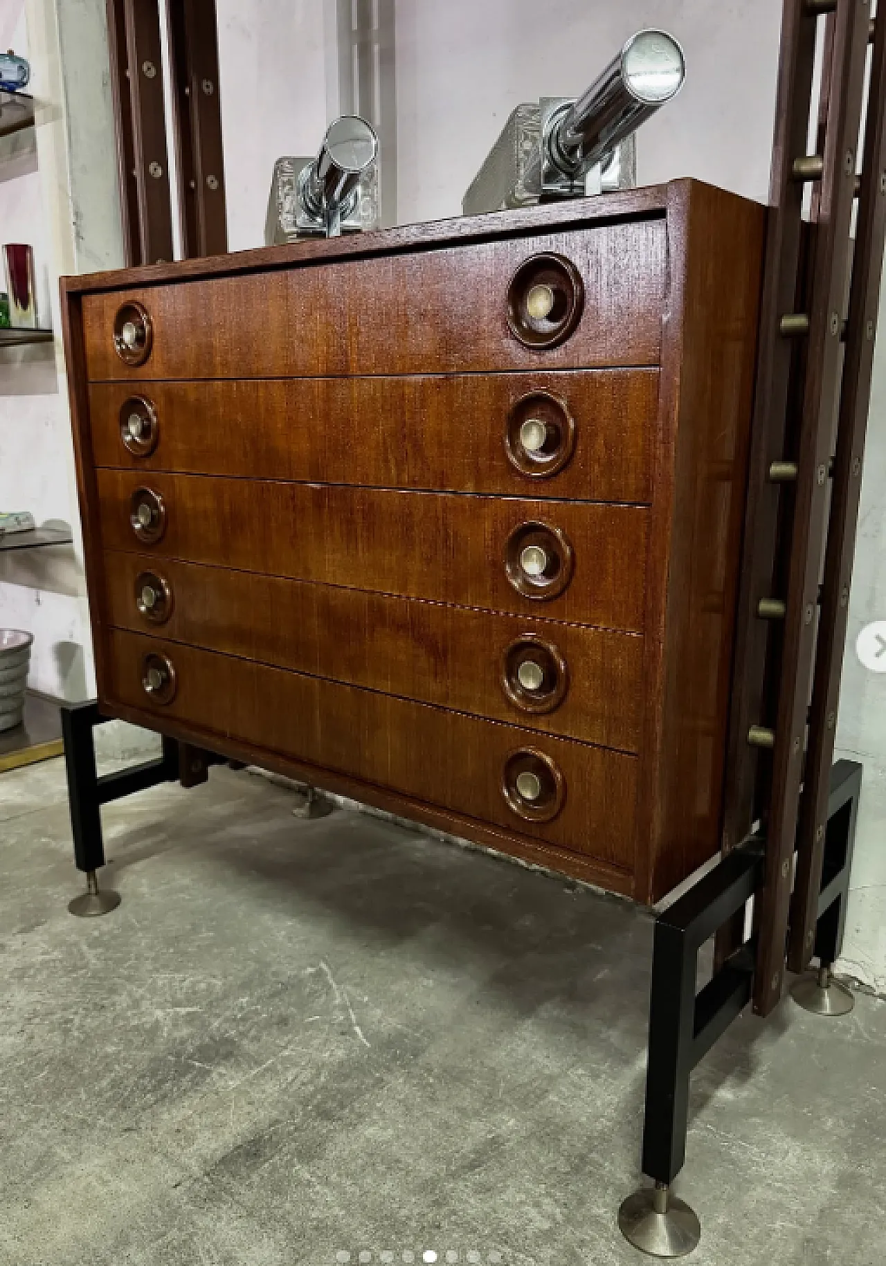 Self-supporting modular bookcase, 1950s 5