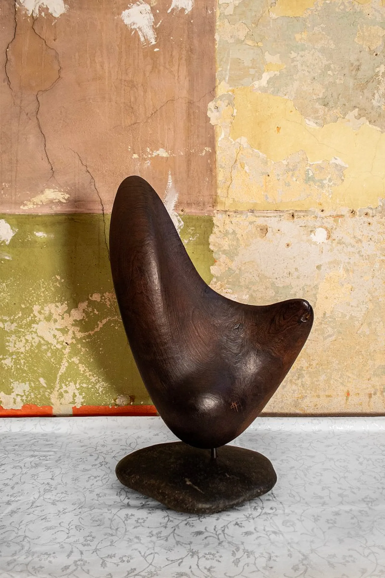 Cristiano Nicoletta, scultura astratta in legno, anni '60 1