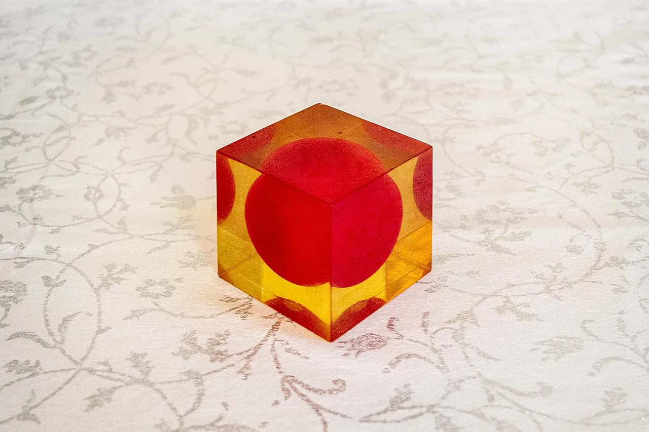 Mod. Cubo 3018 in resina di Enzo Mari per Danese, anni '60 2