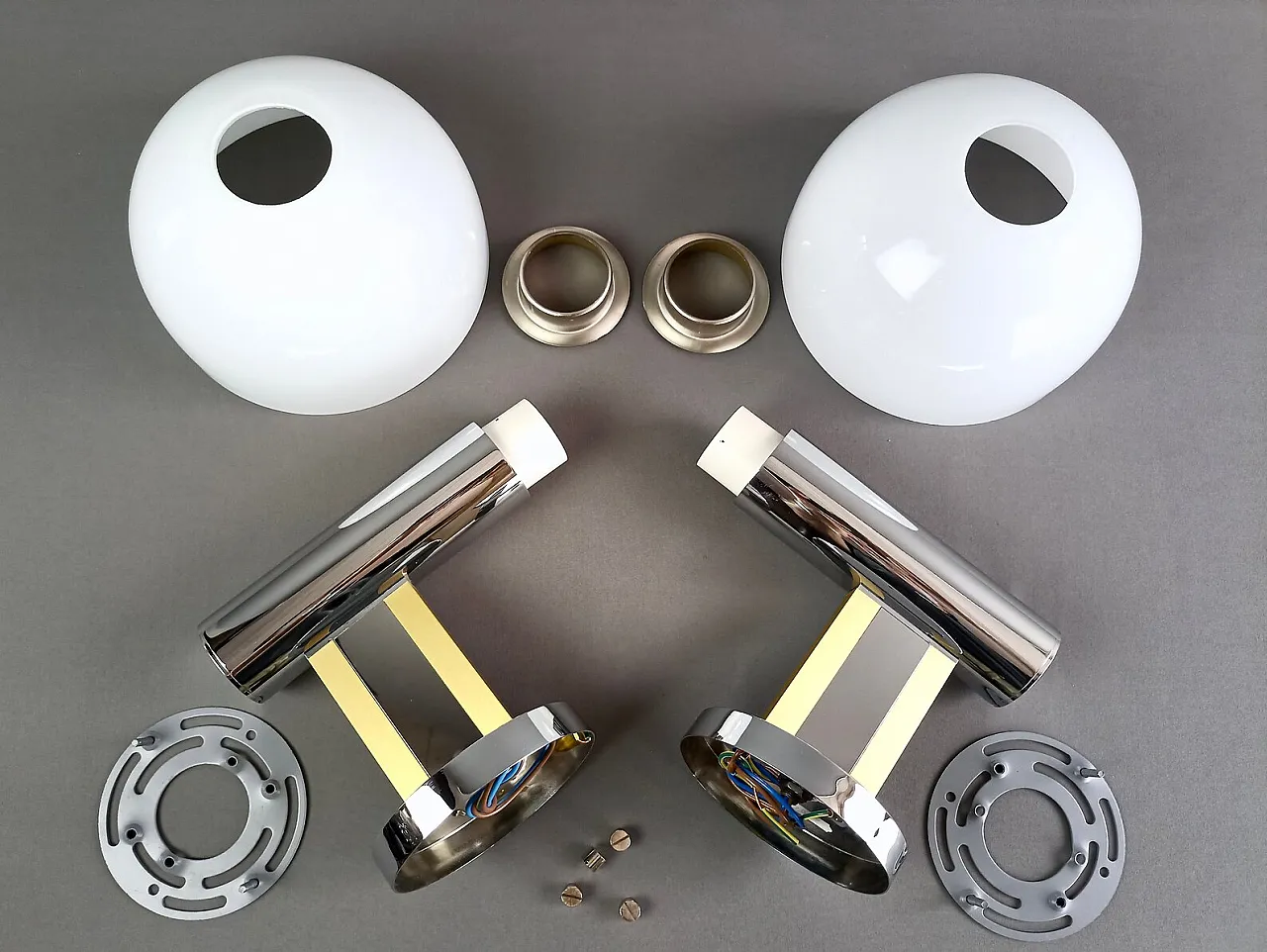 Pair of appliques by Gaetano Sciolari, 1970s 8