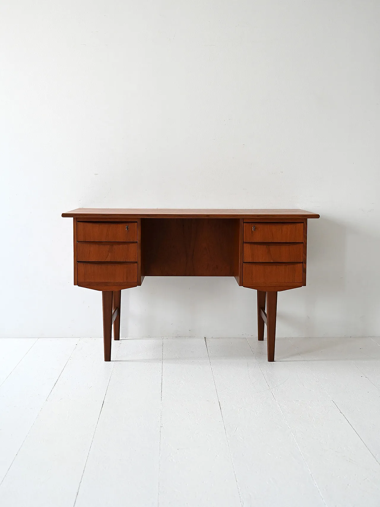 Scrivania danese freestanding anni 50/60 2