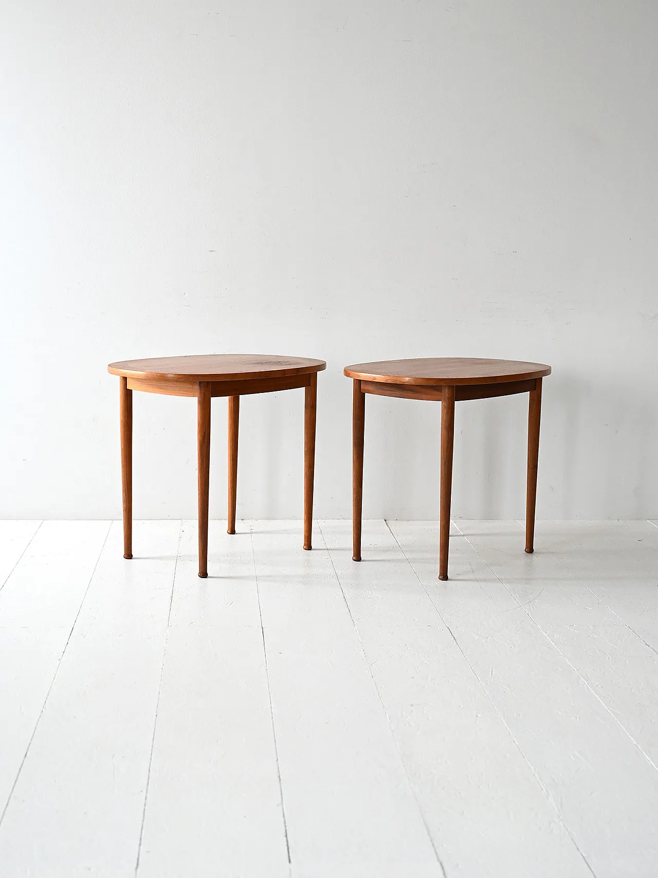 Pair of oval coffee tables by Y. Sandström 4