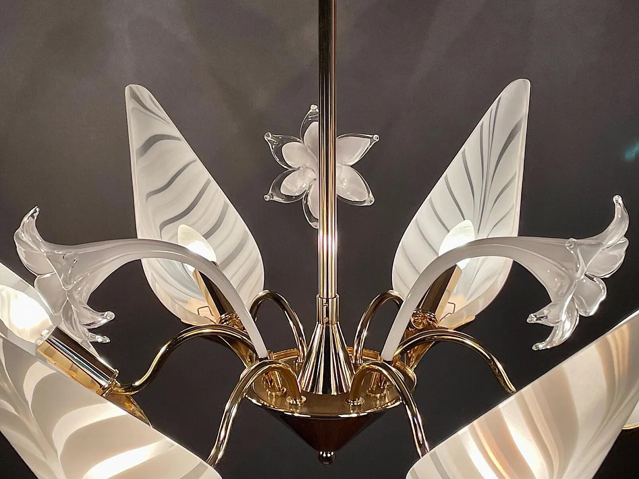 Lampadario a 6 luci in ottone e vetro di F. Fabbian, anni '80 5