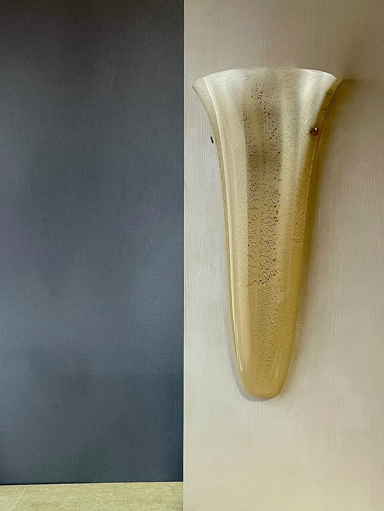 Single wall lamp in artistic Murano glass by Vistosi, 1990s 3