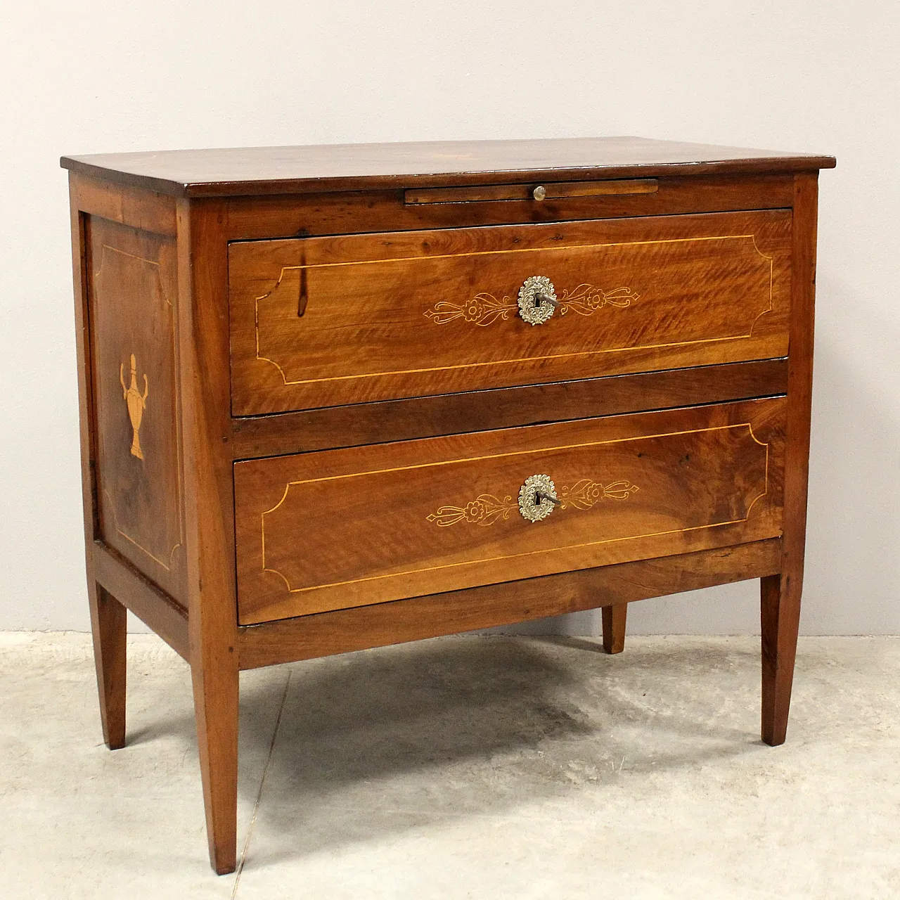 Cassettone comò Luigi XVI in noce intarsiato '700 Italia 1