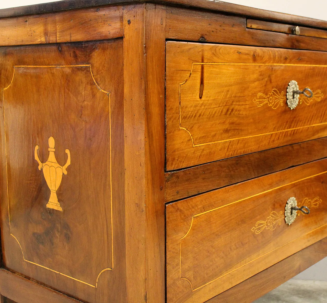 Cassettone comò Luigi XVI in noce intarsiato '700 Italia 13