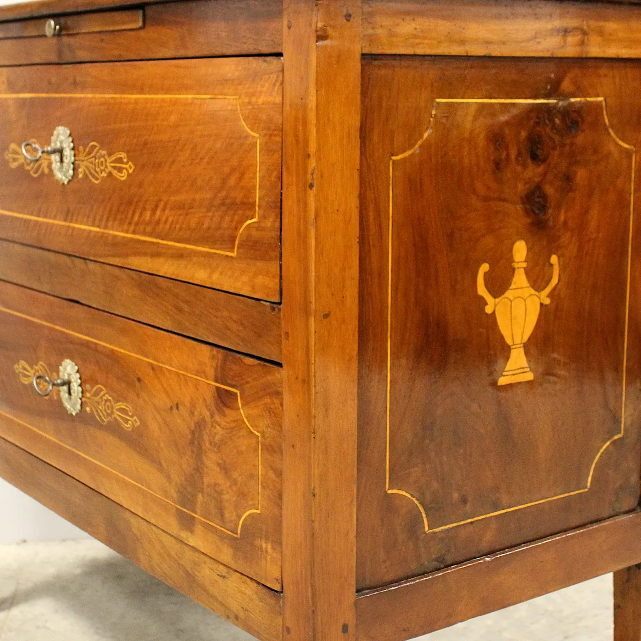 Cassettone comò Luigi XVI in noce intarsiato '700 Italia 14