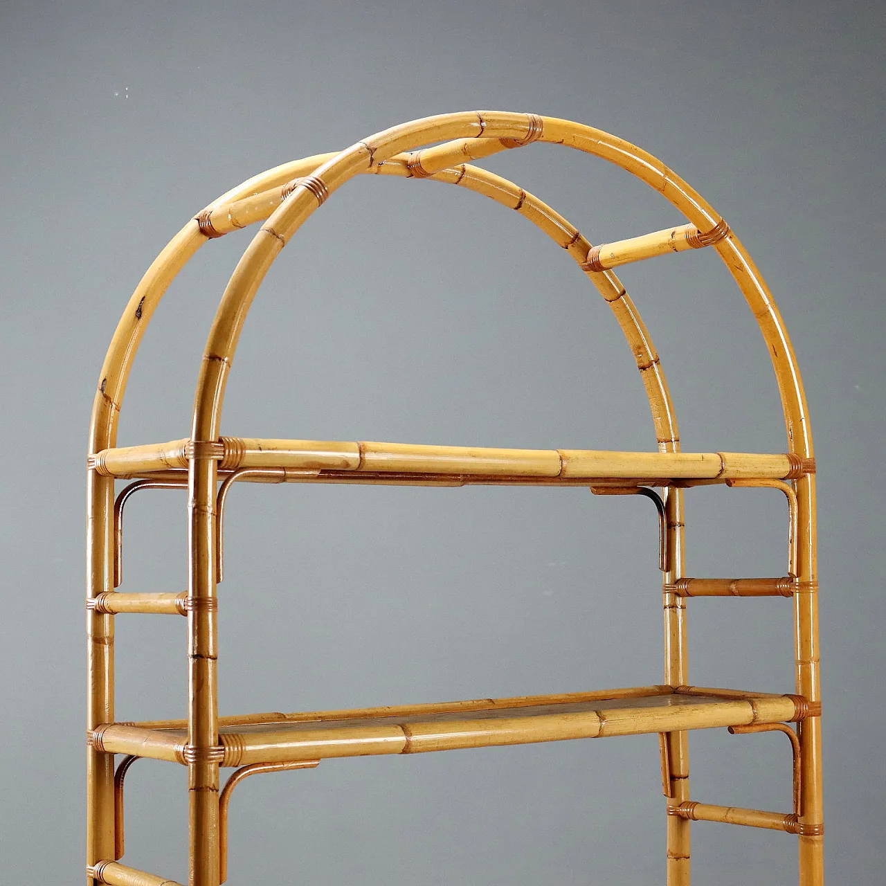 Libreria in bambù con ante e cassetti, anni '80 3