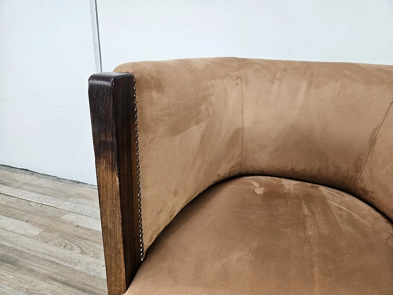 Poltrona Art Decò in noce e velluto, 1940 9