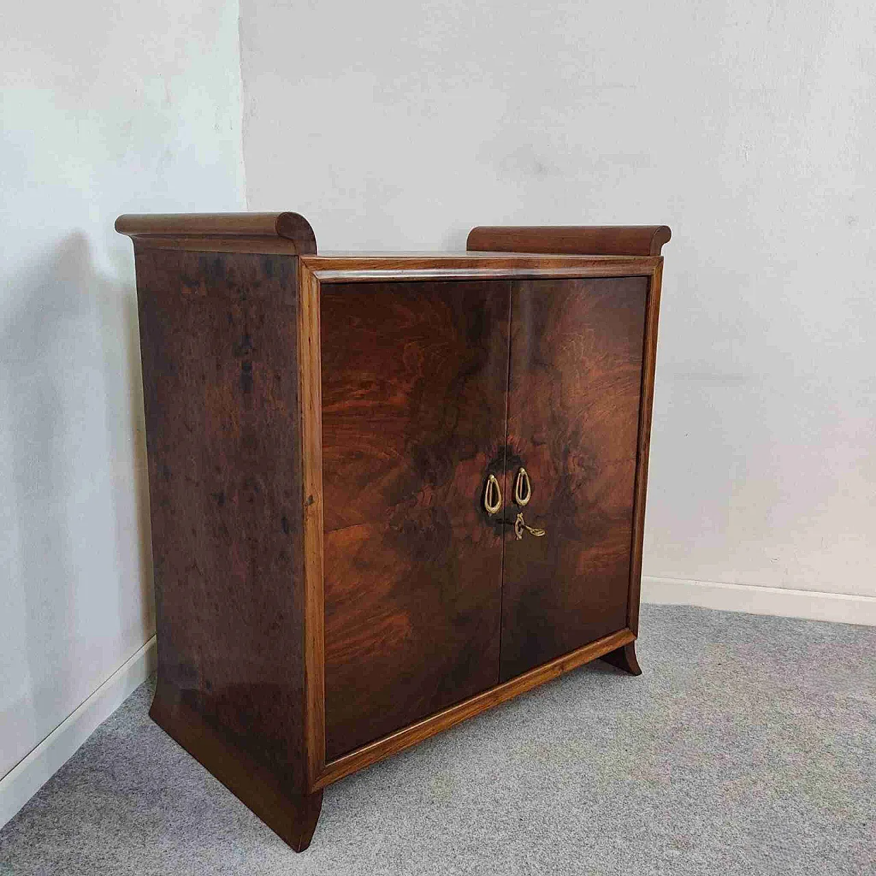 Italian bar cabinet in briarwood and art deco mirror, Gio Ponti style, 40s 4