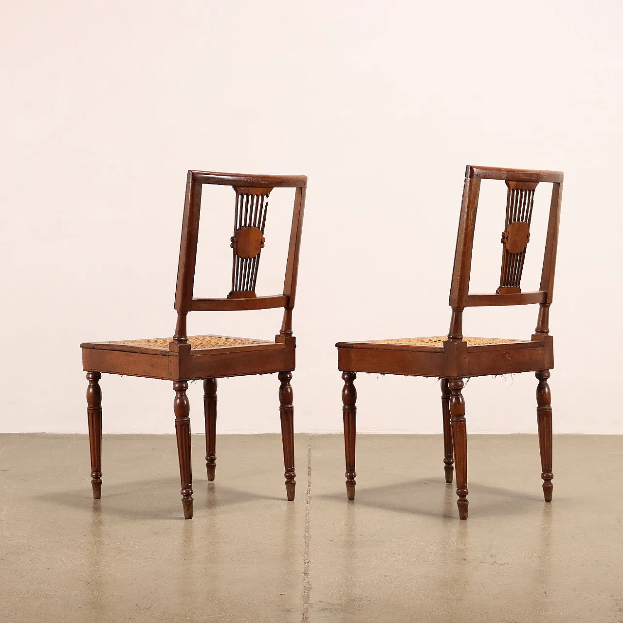 Pair of Neoclassical chairs, 18th century 10
