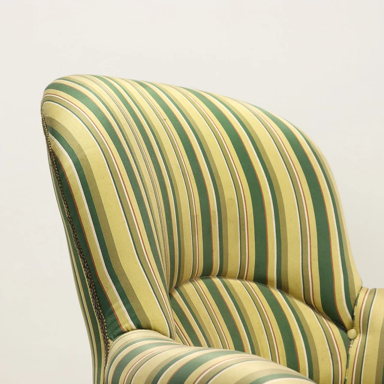 Poltrona in legno imbottita, fine '800 4