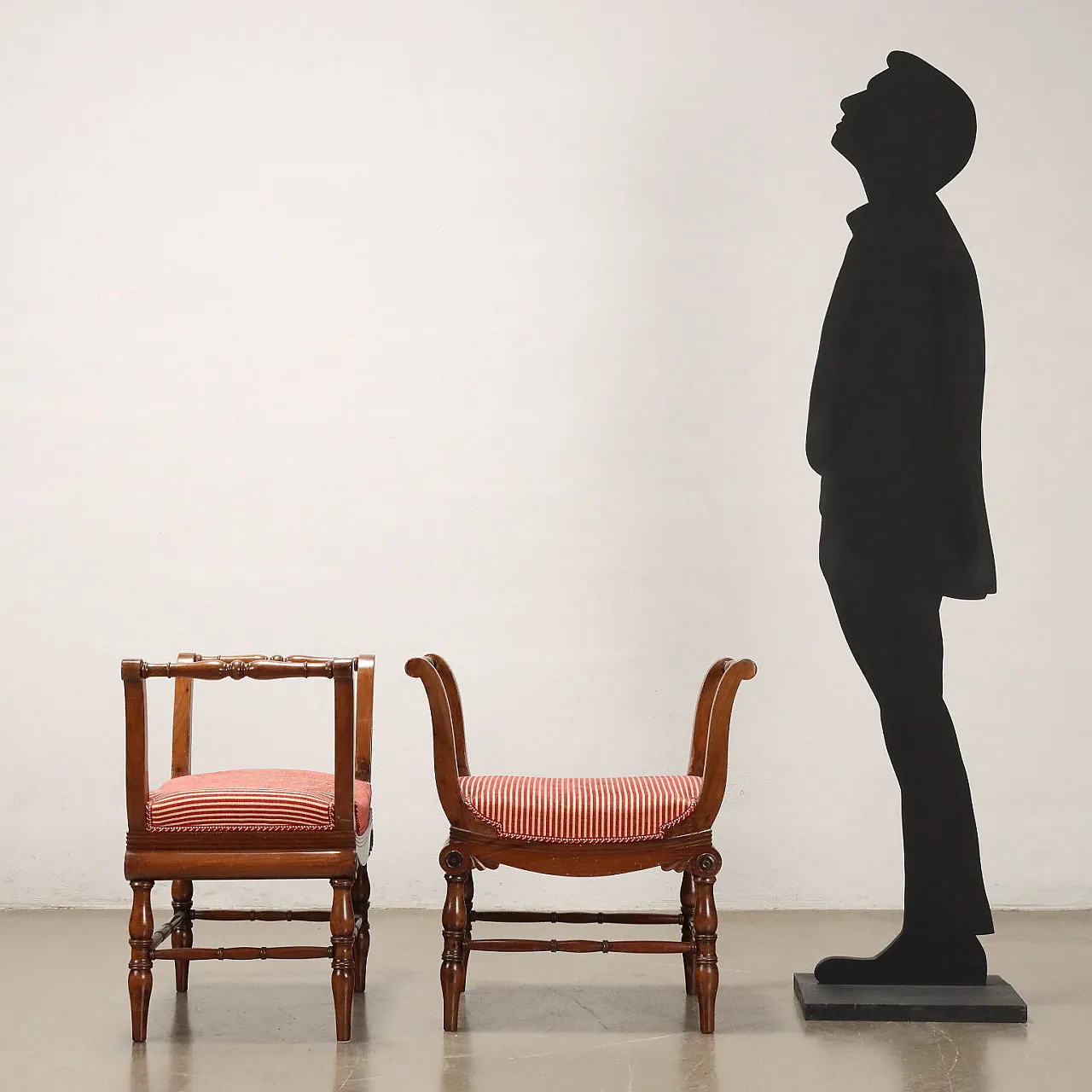 Pair of walnut benches with wavy arms & padded seat, 19th century 2