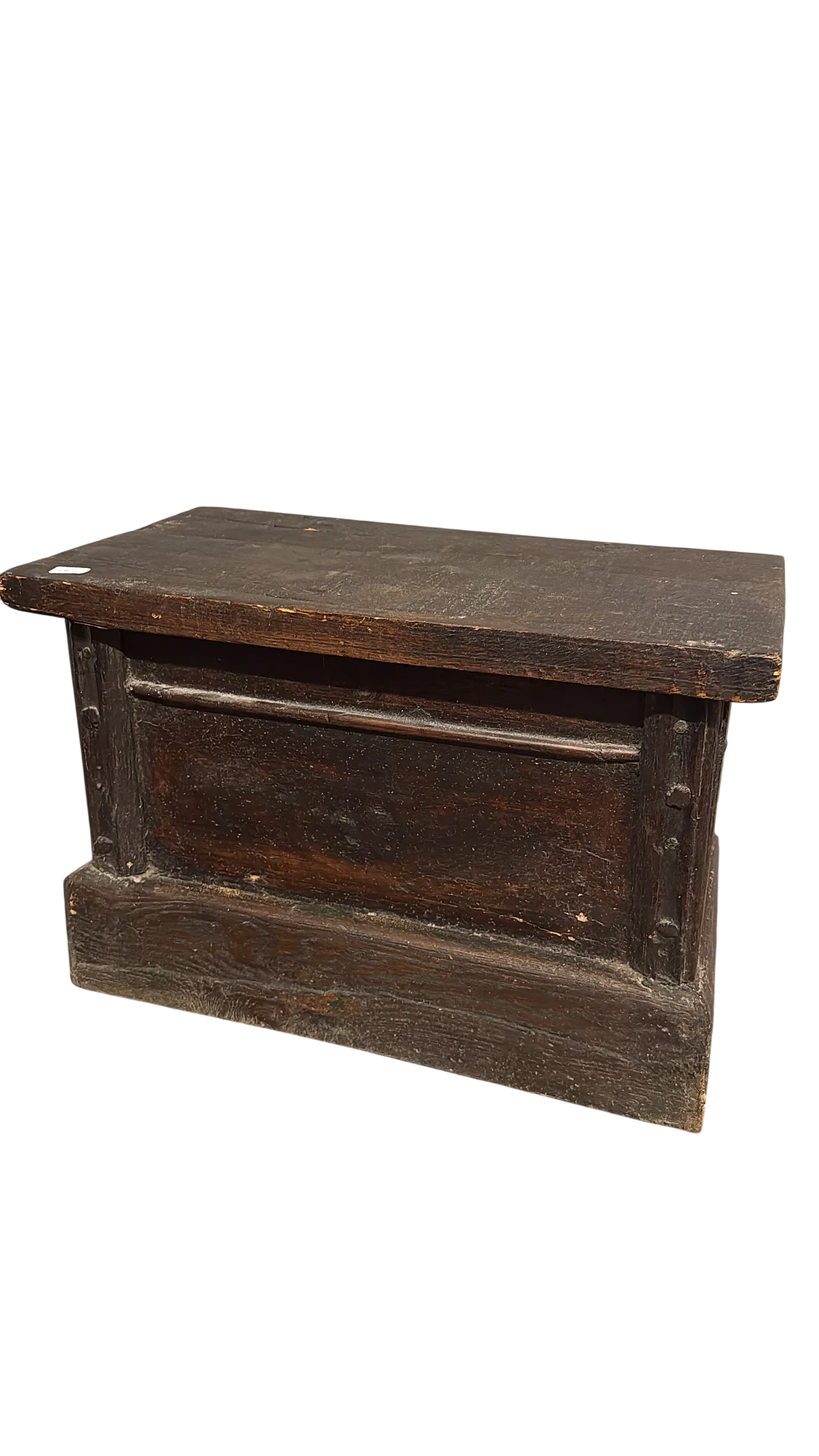 Small trunk chestnut trunk, 20th century 12