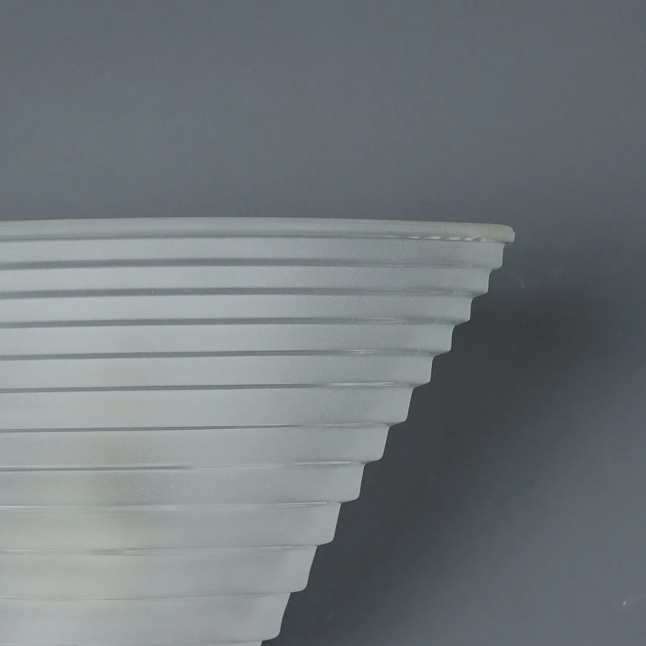 Pair of Artemide Pergamo 30 wall lamps by A. Mangiarotti, 1980s 8