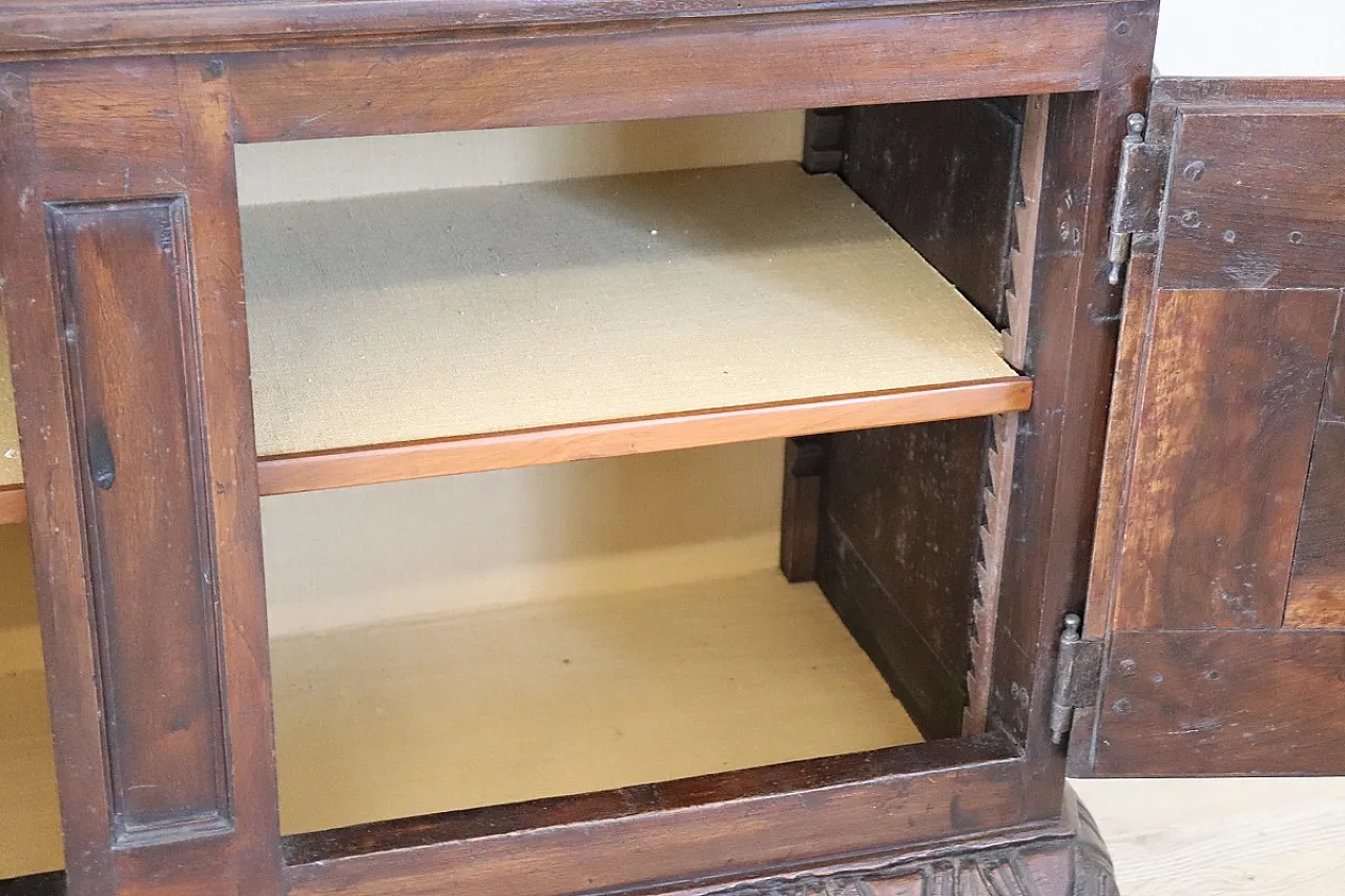 Credenza in noce, '600 16