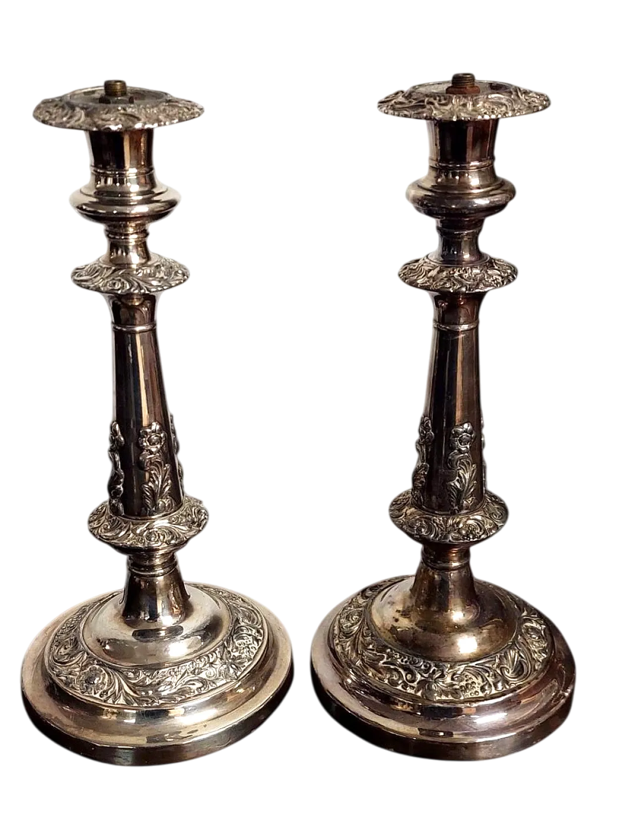 Pair of silver candlesticks, early 20th century 9