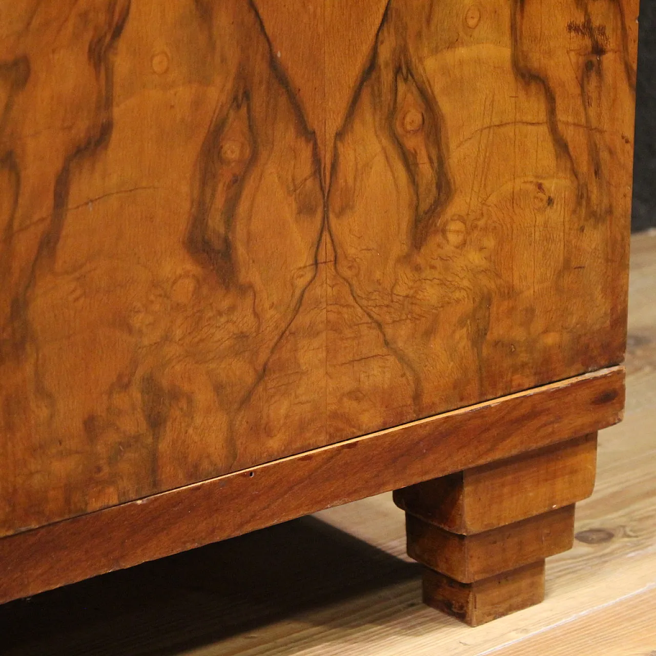 Vetrina italiana in stile Art Deco, '900 11