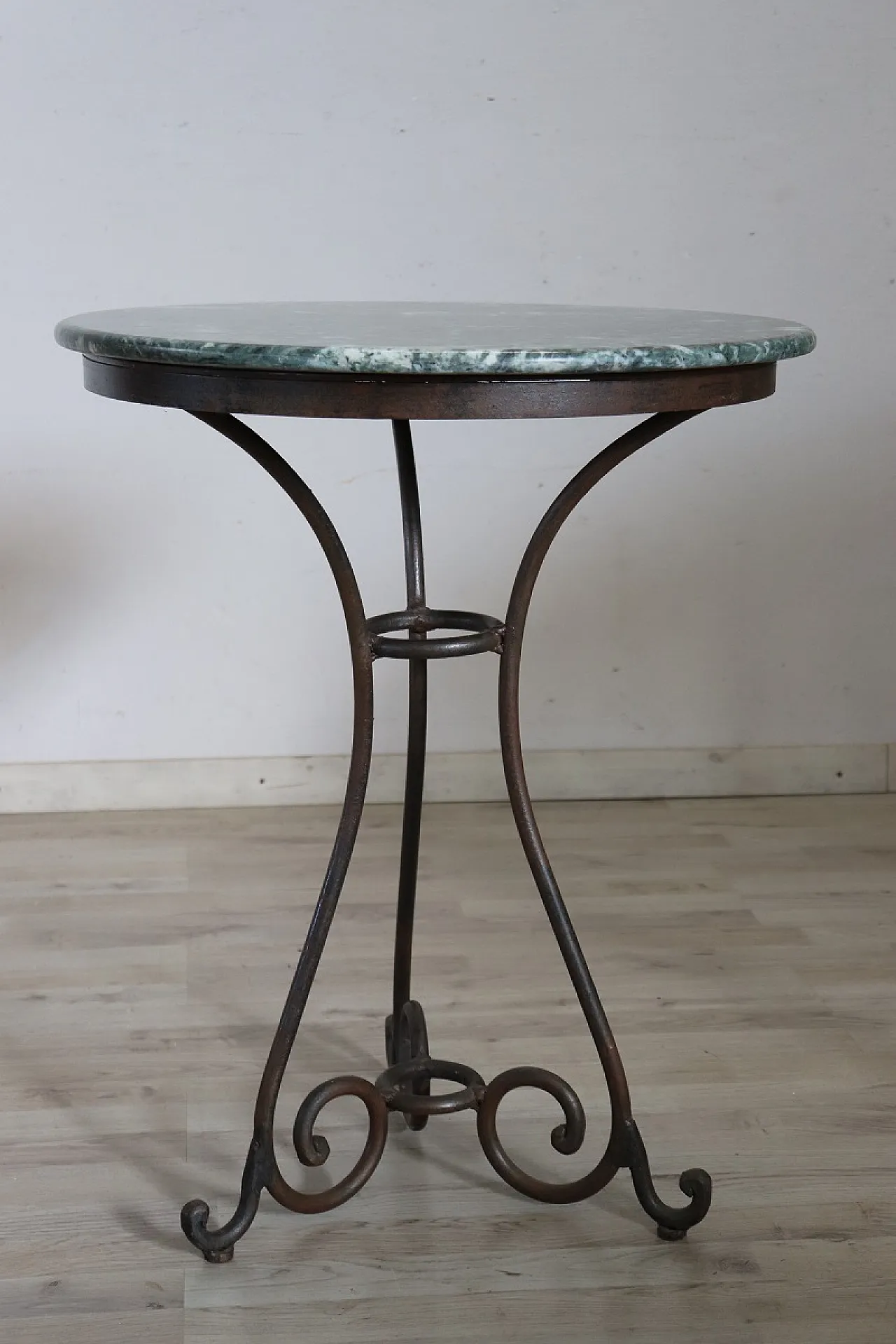 Indoor or outdoor coffee table in iron and marble, 1980s 3