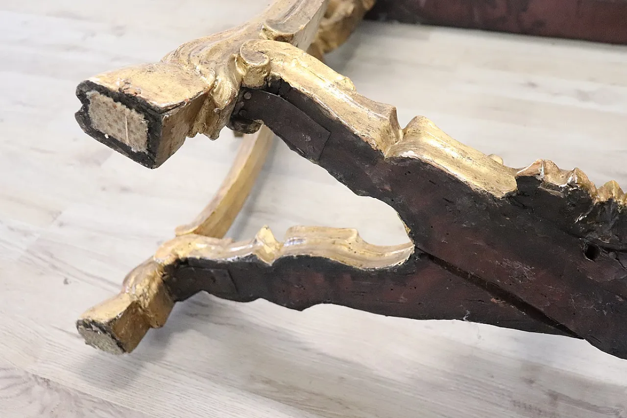 Gilded and carved LouiS XV console, 18th century 18