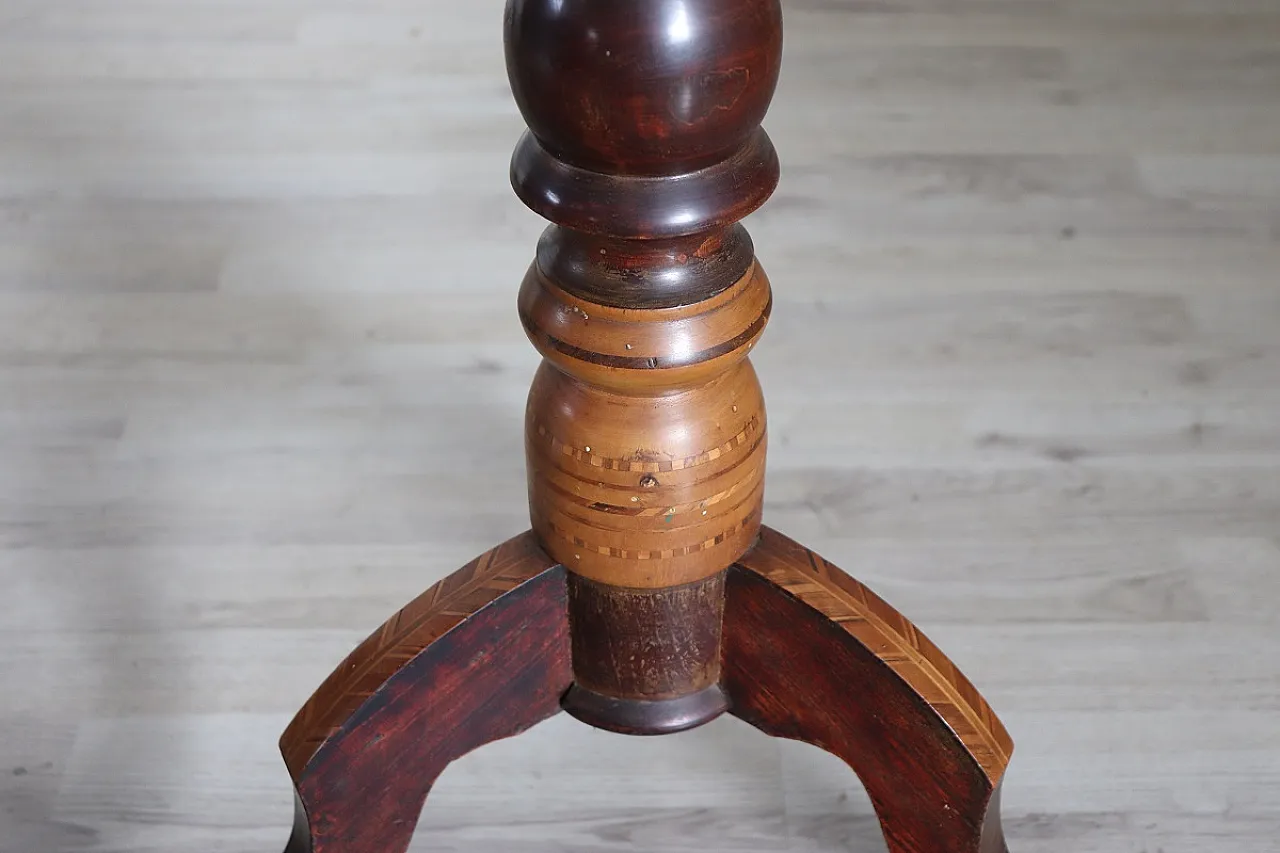 Inlaid walnut coffee table, 19th century 9