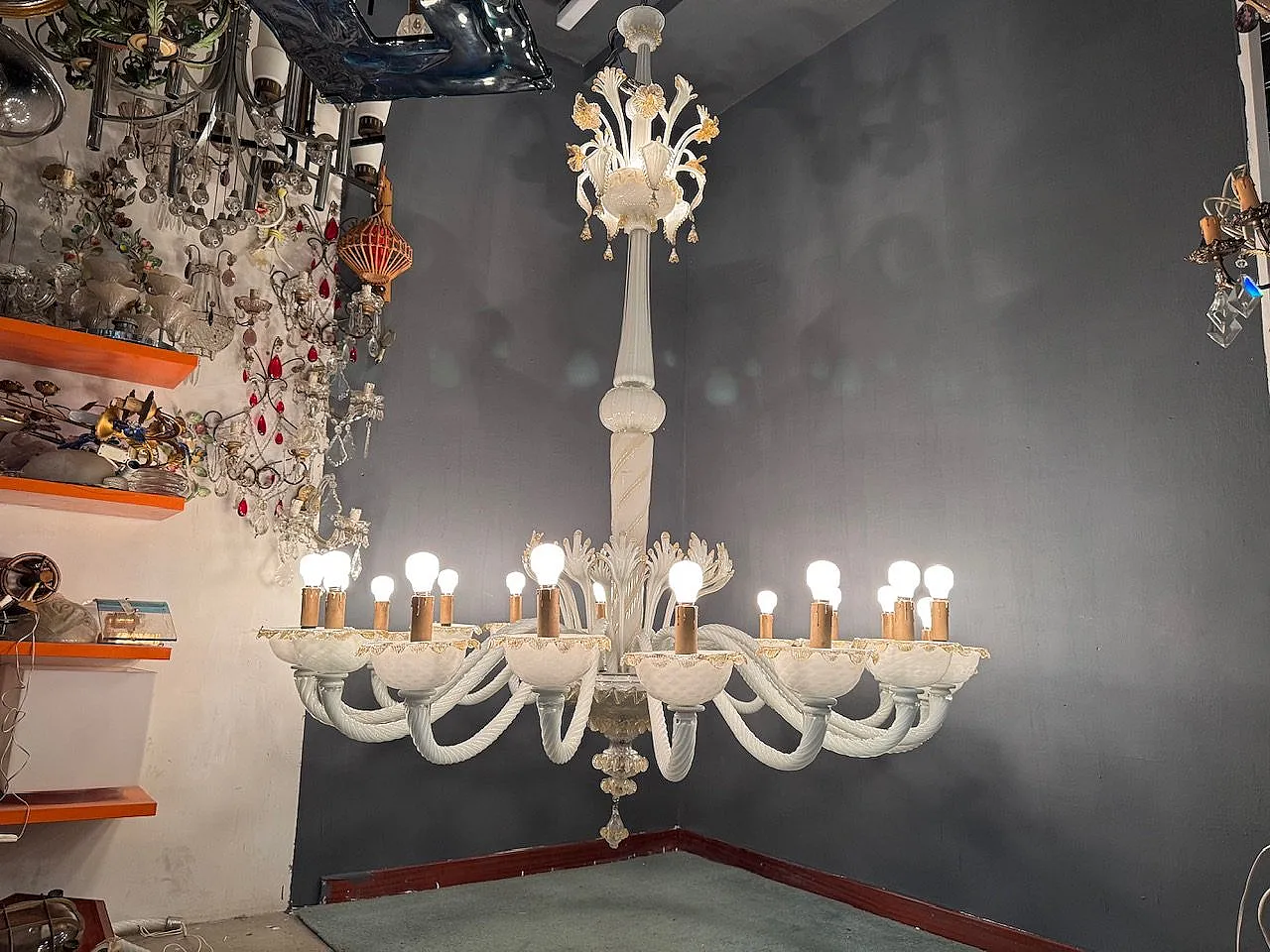 Large Venetian Murano Glass Chandelier by Paolo Venini for Maestri di 16