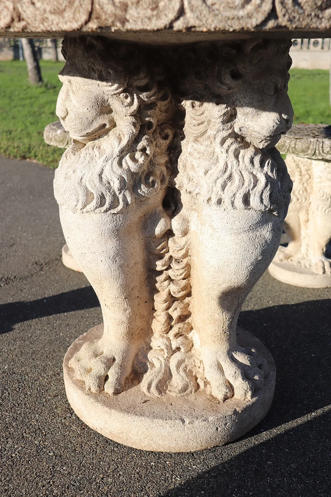 Set da giardino tavolo e 6 sgabelli, inizi '900 4