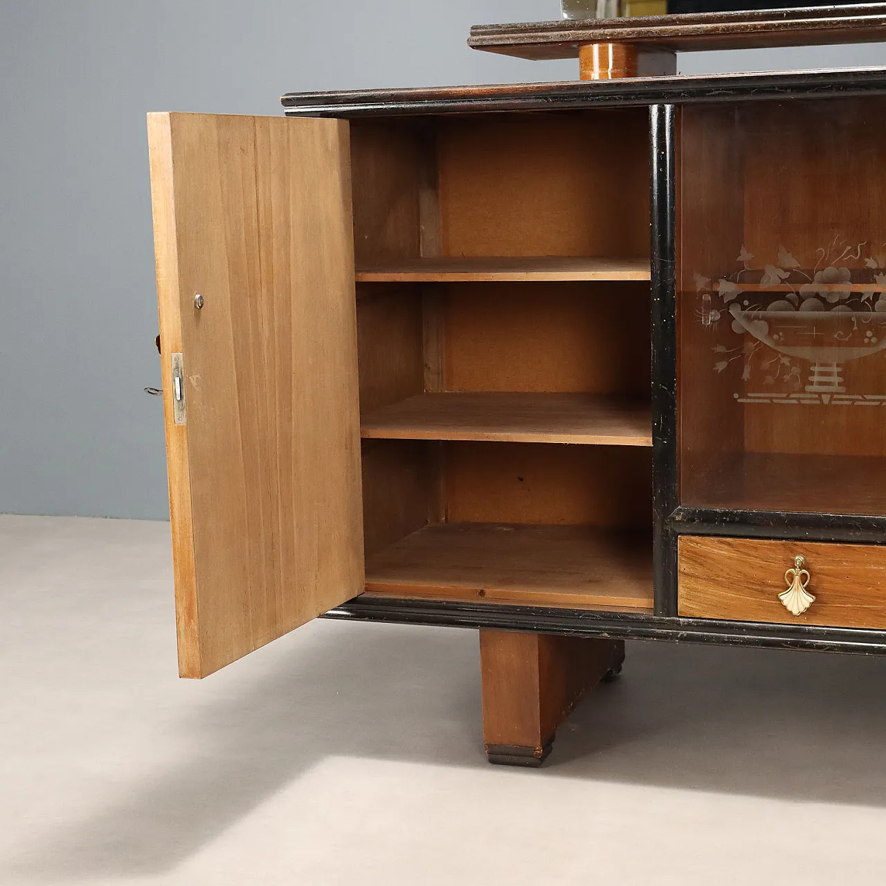 Credenza con impiallacciatura in noce, '800 4