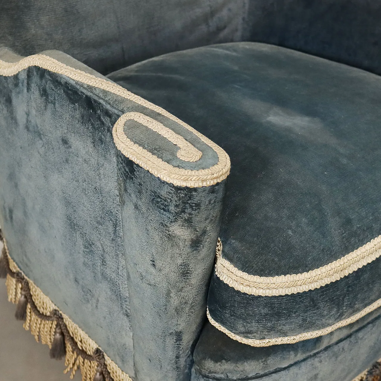 Pair of armchairs in original velvet, 1950s 4