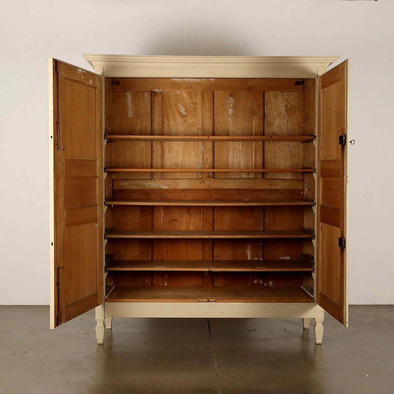 Armadio dispensa Direttorio in pioppo laccato bianco, fine '700 4