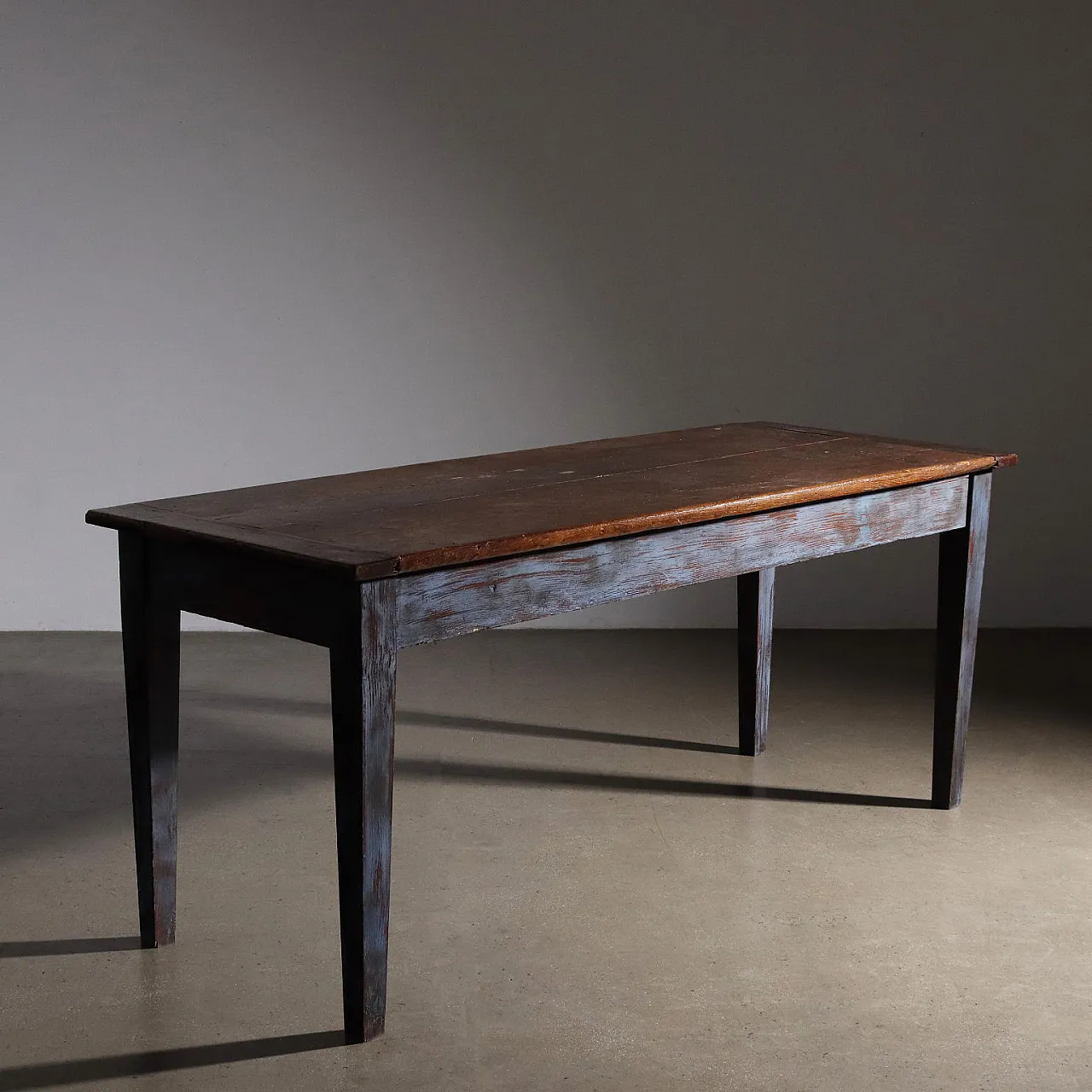 Elm table, late 19th century 1