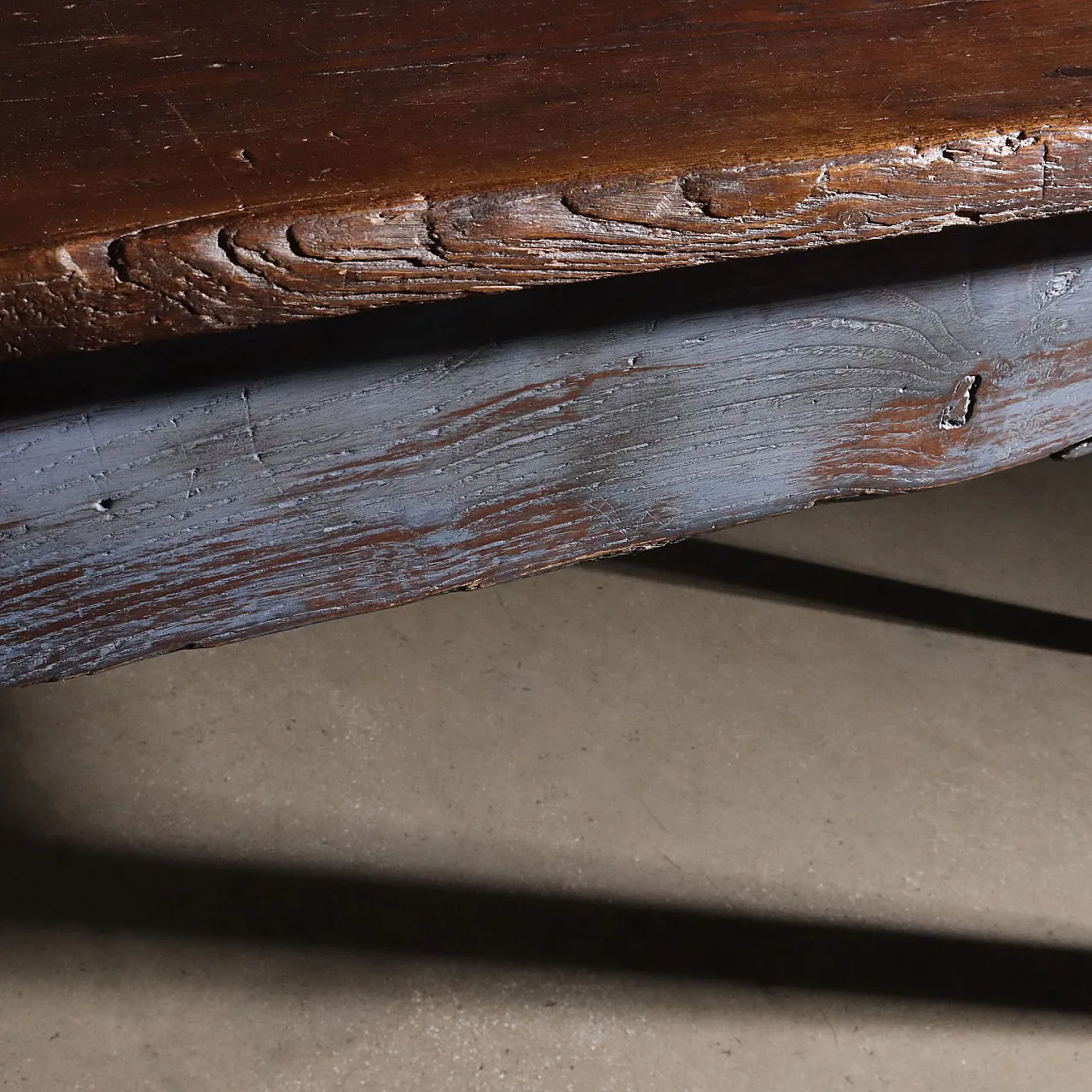 Elm table, late 19th century 8