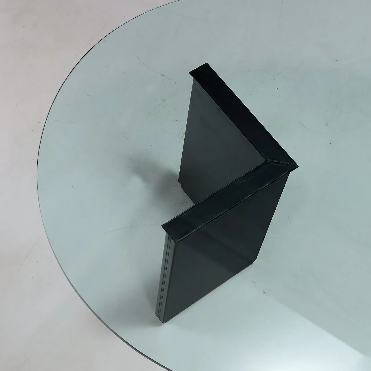 Tavolo con piano in vetro, anni '80 4