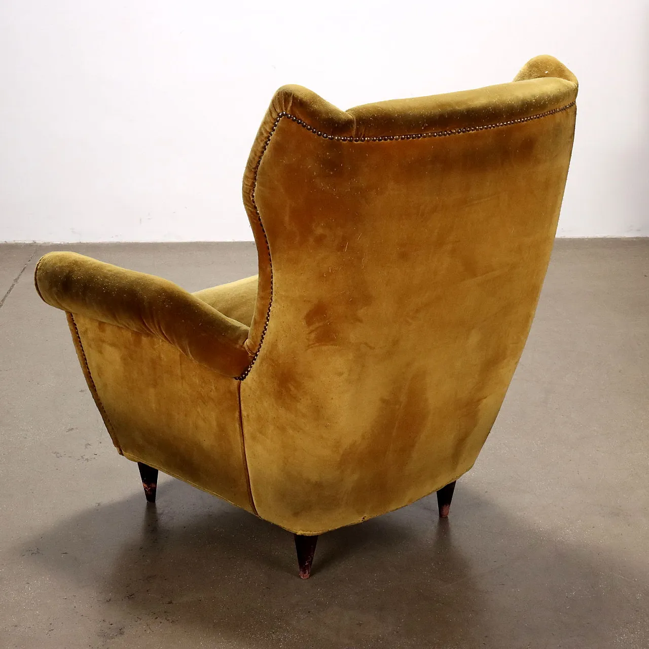 Pair of Bergère brown velvet armchairs in original fabric, Italy 1950s 8